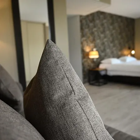 Les Muses Szálloda 3*