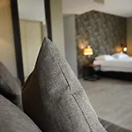 Les Muses Hotel 3*