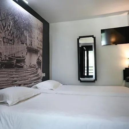 Les Muses Hotel 3*