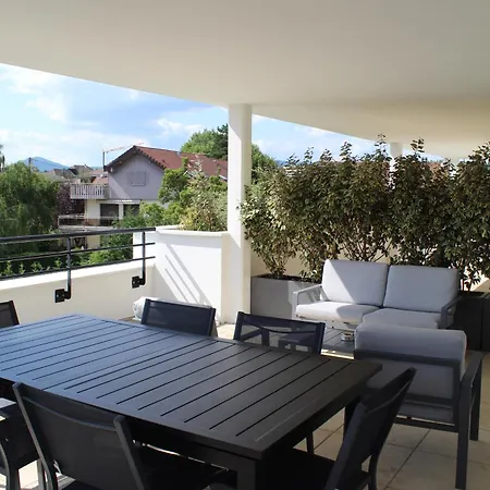 Les Muses Otel Annecy