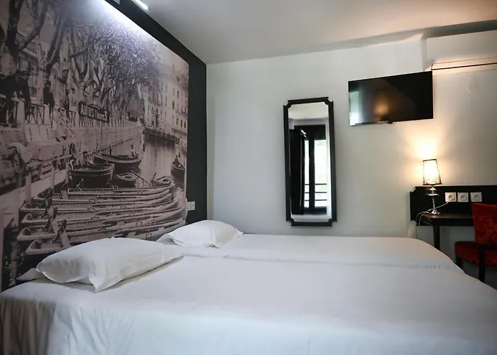 Les Muses Hotel 3*